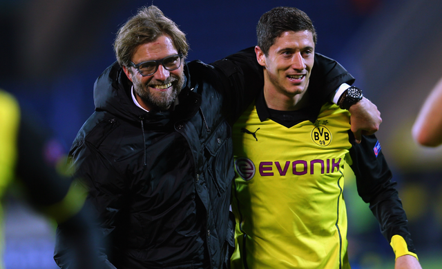 于阵容年轻 于阵容年轻