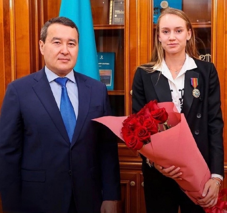 在强度与细 在强度与细